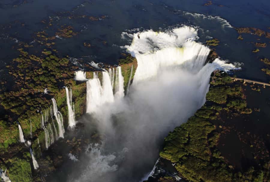 Iguazu Falls Argentinean Side from Puerto Iguazu - Garganta del Diablo: The Sound-Forward Viewpoint You Plan Around