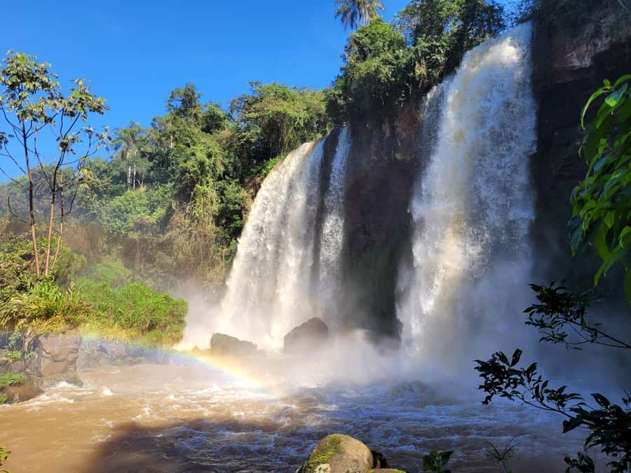 Iguazu Falls: Guided Tour in Argentinean Side - Terrain realities, rules, and what to pack so the day stays fun