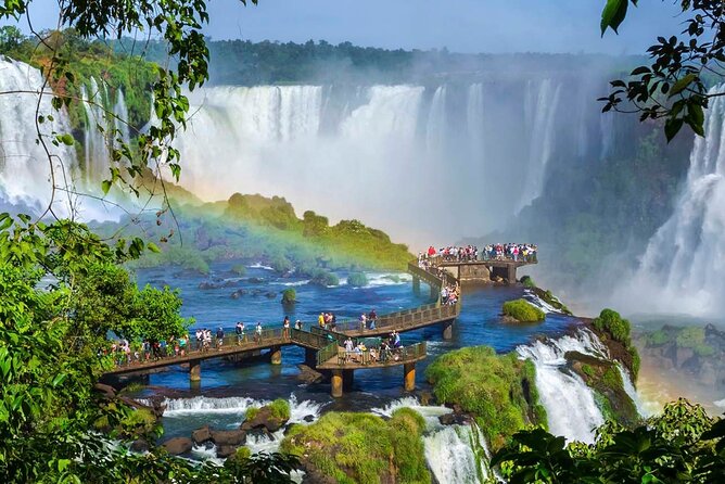Iguazu Falls Private Day Trip from Buenos Aires with Airfare - Garganta del Diablo: the train ride and the catwalk moment