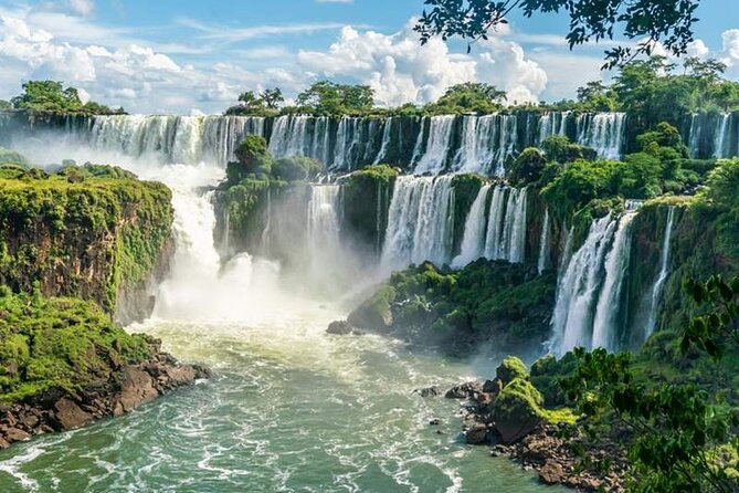 Iguazú Falls Private Full Day Tour - Why Iguazú in one day actually works