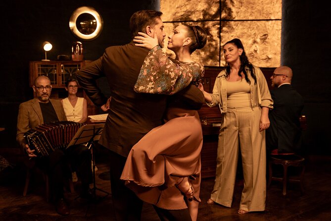 Intimate Underground Tango Show by Secreto Tango Society - Performers and instrumentation: what you’ll hear and see