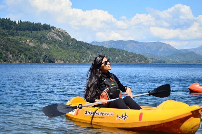 Kayak Simple rental in Moreno Lake - Getting Gear: Life Jacket, Whistle, and Oars (What You Actually Receive)