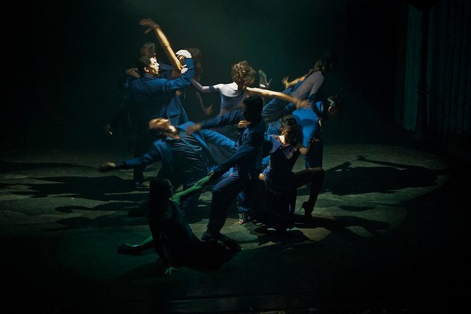 Madero Tango Show Including Executive Dinner In Buenos Aires - Service and atmosphere: what tends to go well during a packed 3-hour show