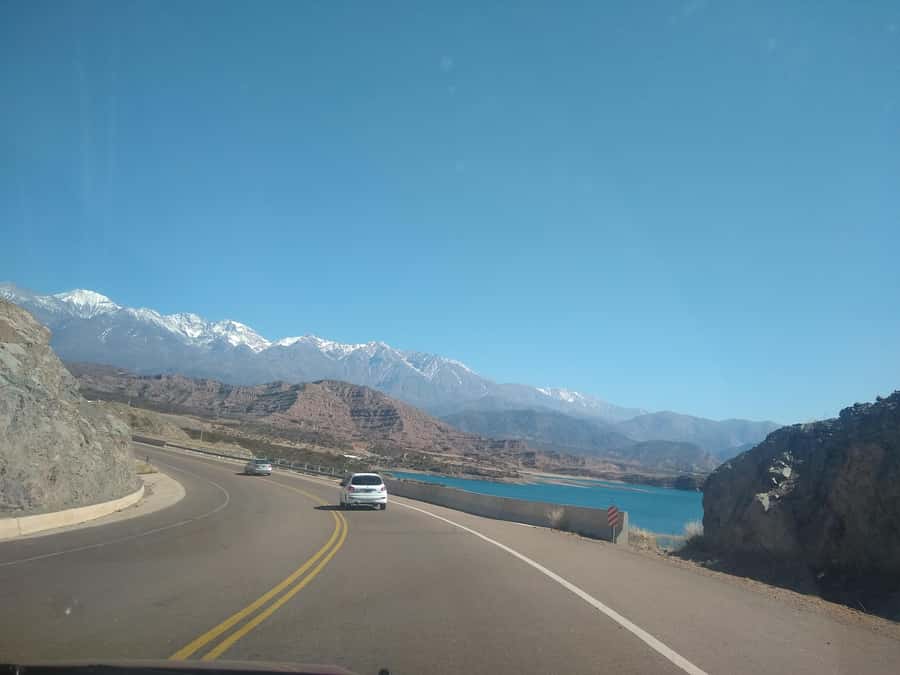 Mendoza: half day in the Andean foothills - Cacheuta Day: Cajón de Cacheuta, the Tunnel, and the 140-meter Suspension Bridge