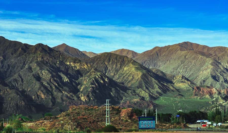 Mendoza: High Mountain Experience, a Tour through the Andes - Las Cuevas and the Chile border finale at about 3200 meters