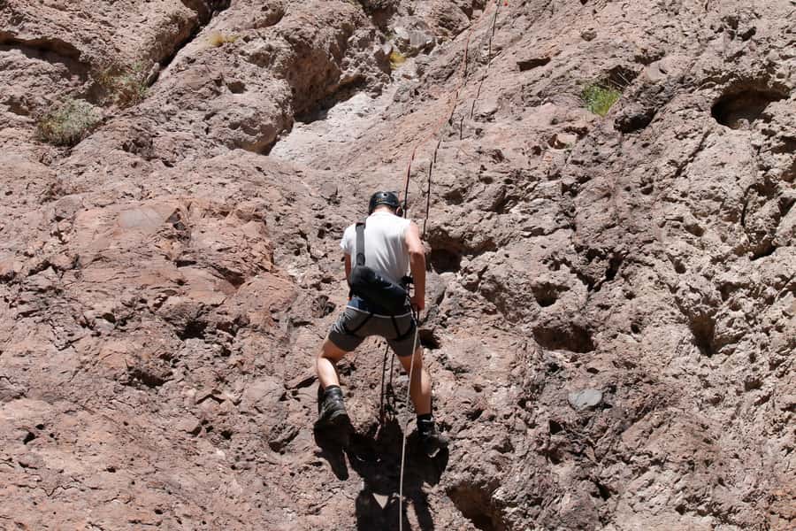 Mendoza: Trekking, Abseiling and Zipline - Zipline over the Mendoza River: the thrill is also the viewpoint
