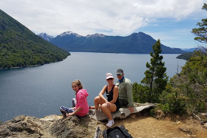 Multisport: Moreno Lake Kayaking and Mirador del Tristeza Hiking - Quick hits