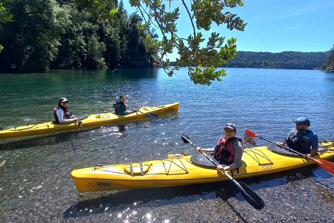 Multisport: Moreno Lake Kayaking and Mirador del Tristeza Hiking - Lunch By the Lake: Food, Photos, and Mate Etiquette
