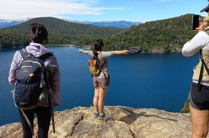 Multisport: Moreno Lake Kayaking and Mirador del Tristeza Hiking - Price and Value: Is $250 Worth It?