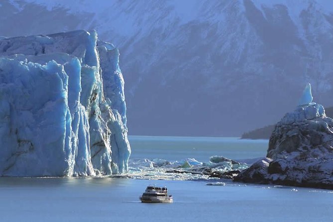 National Park - Perito Moreno Glacier - (Optional Nautic Safari) - Pasarelas Perito Moreno: where the glacier does its best photo work