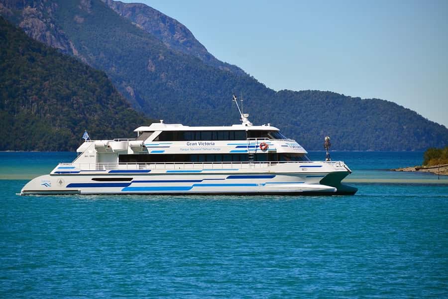 Navigation through Isla Victoria and Bosque de Arrayanes - Key highlights to look forward to