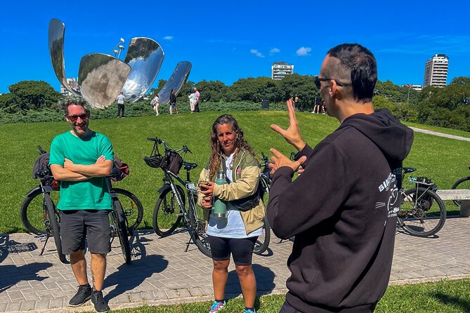 Palermo and Recoleta Private Experience by bike with Local Host - Armenia 2269 meet-up, bikes with gears and shocks, and an easy ride plan