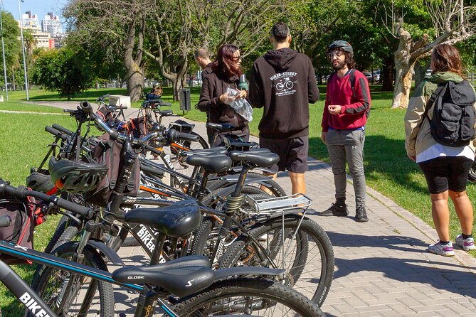 Palermo and Recoleta Private Experience by bike with Local Host - Public education and big-city views at the law school stop