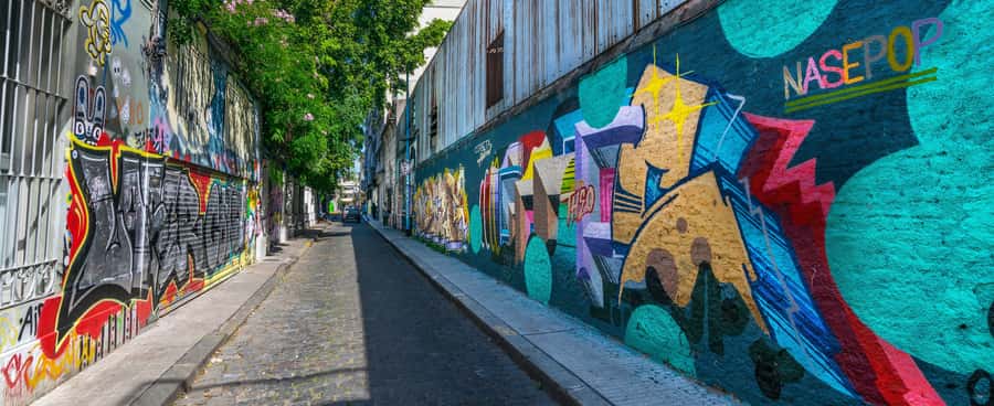 Palermo: Graffiti and Street Art Guided Tour in English - Meeting at Plaza Serrano: finding the orange-shirt guide fast