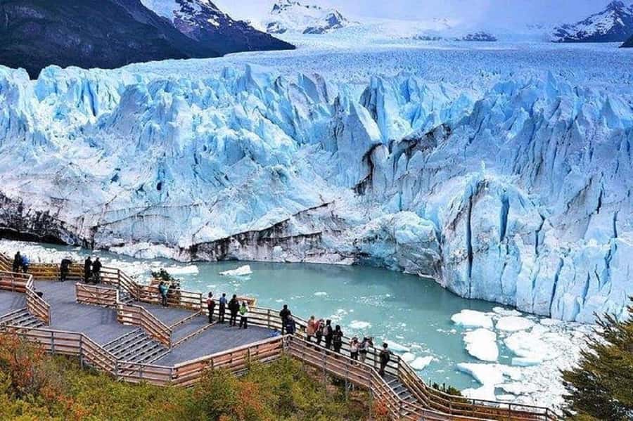 Perito Moreno Full Day Minitrekking with Transfer & Walkways - Crossing Lago Rico to reach the south face