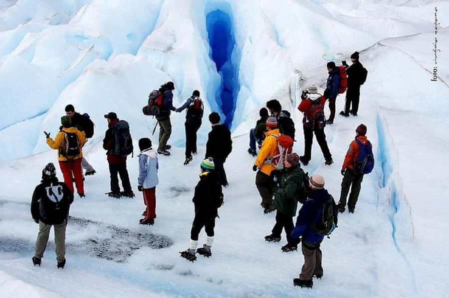 Perito Moreno Full Day Minitrekking with Transfer & Walkways - From El Calafate to the park: the bus ride and the first real briefing