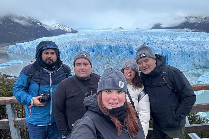 Perito Moreno Glacier - Small group pacing and English support
