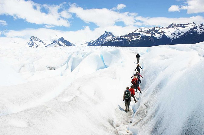 Perito Moreno Glacier Big Ice Tour from El Calafate - Guides and group size: why the tour feels controlled even when it is active