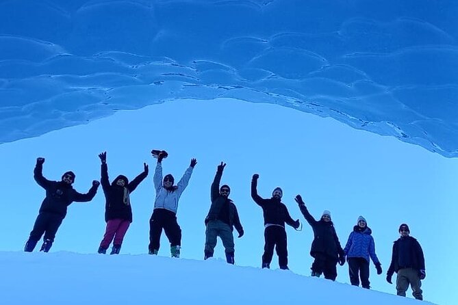 Premium Albino Eye Glacier Trekking For Small Groups - Who should book this glacier trek, and who should pass