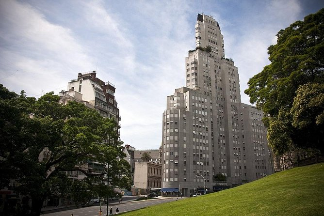 Private Architecture and Palaces Tour in Buenos Aires - Why Buenos Aires architecture feels like a living conversation