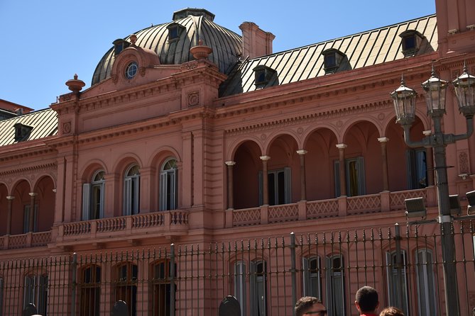 Private City Tour & Transfer to the International Airport - May Pyramid and the Mothers of the Plaza de Mayo: a poignant stop