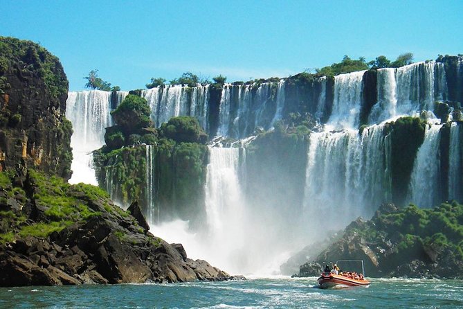 Private Iguazu Falls Tour with Great Adventure from Buenos Aires - Argentine-side waterfall circuits: Upper vs Lower, and why stairs matter