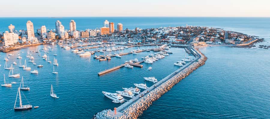 Private - Punta del Este City Tour for Cruisers - Key highlights that matter on the ground