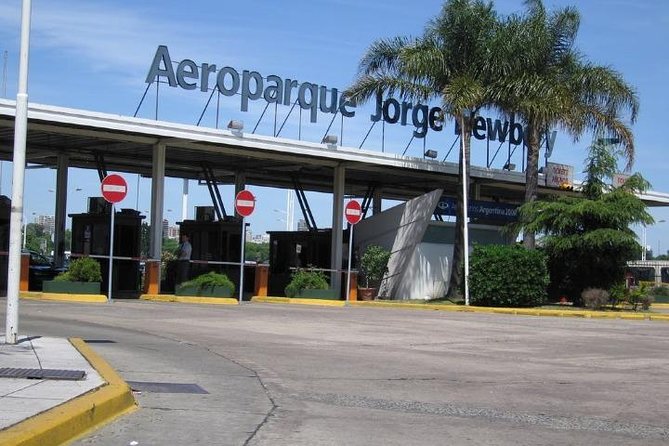 Private transfer between airports AEROPARQUE/EZEIZA or vice versa - Should You Book This Airport-to-Airport Transfer?