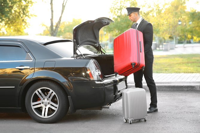 Private Transfer from Buenos Aires Airport (EZE) - EZE Arrival to Hotel: The point of paying for private