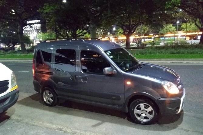 Private transfer to or from Jorge Newbery Airport "AEP" - From AEP to your hotel, the quick way to start Buenos Aires