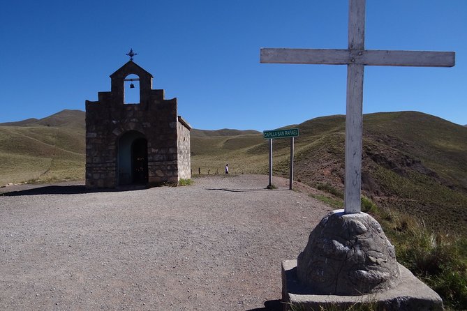 Promotion of 3 Excursions: Cafayate + Cachi + Salinas - Day 3: Cerro de 7 Colores, Cuesta de Lipán up to 4,720 m, then Salinas Grandes