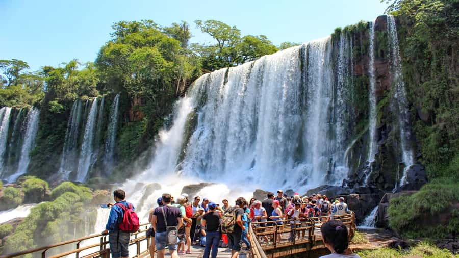 Puerto Iguazu: Argentine Falls & Great Adventure Boat - Upper park visit after sailing: how the day stays coherent