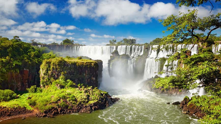 Puerto Iguazú: Brazilian Falls Half-Day Panoramic Tour - Getting Back to Puerto Iguazú Without the Stress