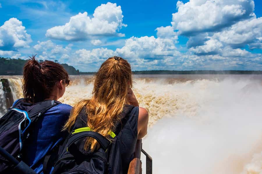 Puerto Iguazú: Iguazú Falls Adventure with 4WD & Boat Ride - Time and pacing: what a 12-hour day feels like in your body