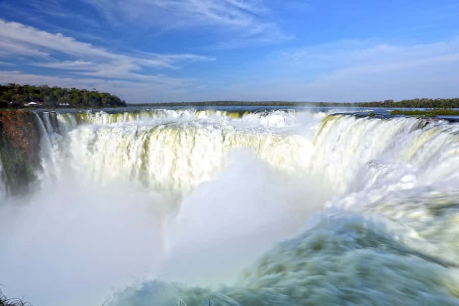 Puerto Iguazu: Iguazu Falls Argentinian Side Full-Day Tour - Puerto Iguazu to Iguazu National Park: the Early Start That Helps