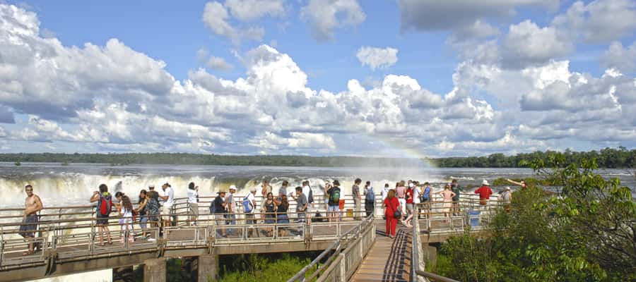 Puerto Iguazu: Iguazu Falls Argentinian Side Full-Day Tour - Optional Boat Ride: The Wet, Close-Up Add-On Many People Love
