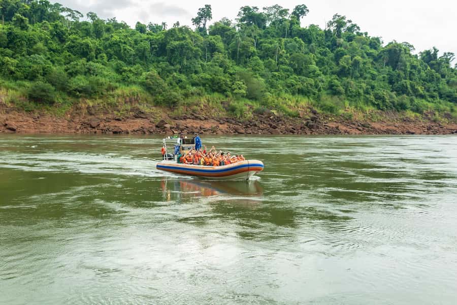 Puerto Iguazu: Iguazu Falls Boat Tour and Gran Aventura - Who Should Book, and Who Might Skip It