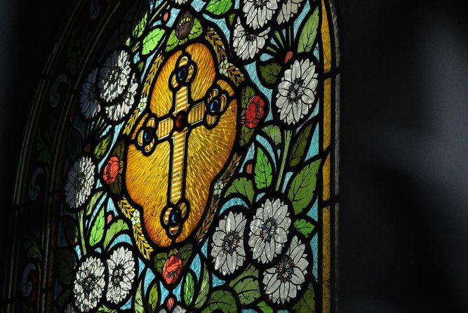 Recoleta Cemetery Tour in English - Guides, English, and the Style of Storytelling