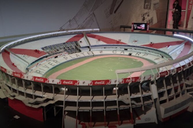 River Museum and Stadium, Full Visit, Official Tour. - The museum time tunnel, where the club’s origins feel real