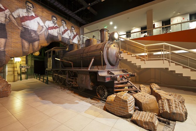 River Museum and Stadium, Full Visit, Official Tour. - English is offered, but small groups can vary