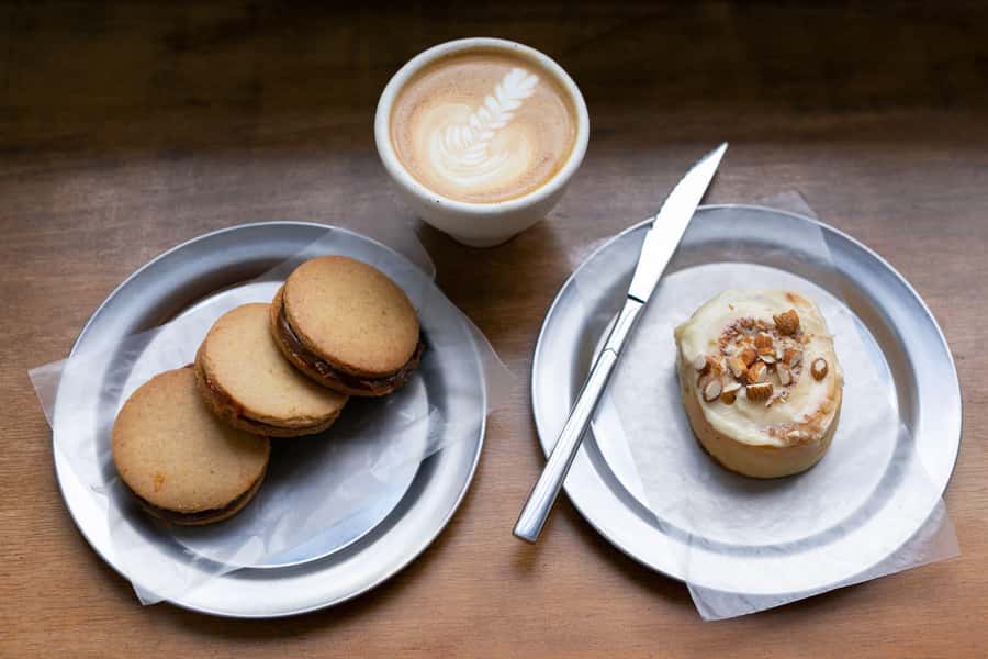 San Telmo: Historical Guided Tour with Street Food & Drinks - Regional Specialties and Drinks, Then a Dessert Finish You’ll Feel