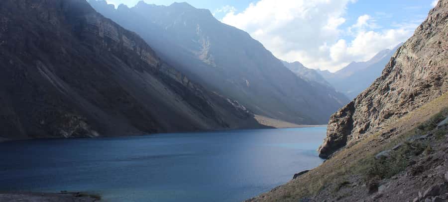 Santiago: Portillo, Inca Lagoon with Optional Aconcagua Park - The road’s best photo stops, railway bones and Rio Blanco views