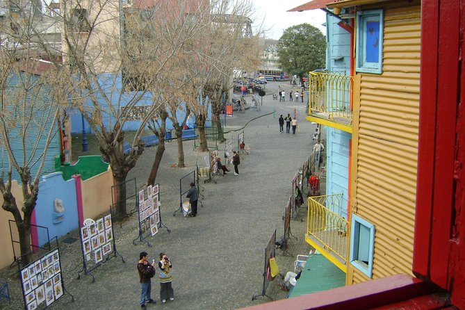 Small-Group Buenos Aires City Tour and Lunch in Puerto Madero - San Telmo and the Mafalda stop: old streets plus sweet breaks