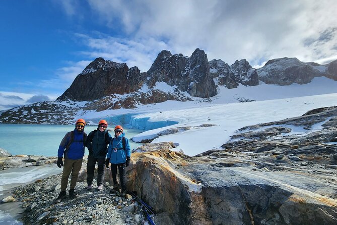 Small Group Guided Trek Tour to Ojo del Albino Glacier - Weather and timing in Ushuaia: how the day can shift