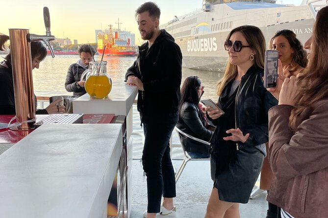 Sunset Río de la Plata & Open Bar - Deck time near the container port, and how to handle it