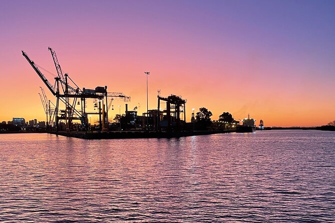 Sunset Río de la Plata & Open Bar - How the short two hours works for your evening plan
