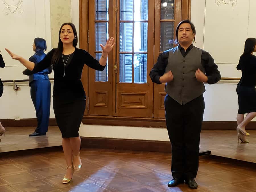 Tango Lesson in Buenos Aires with professional dancers - Key things to know before you go