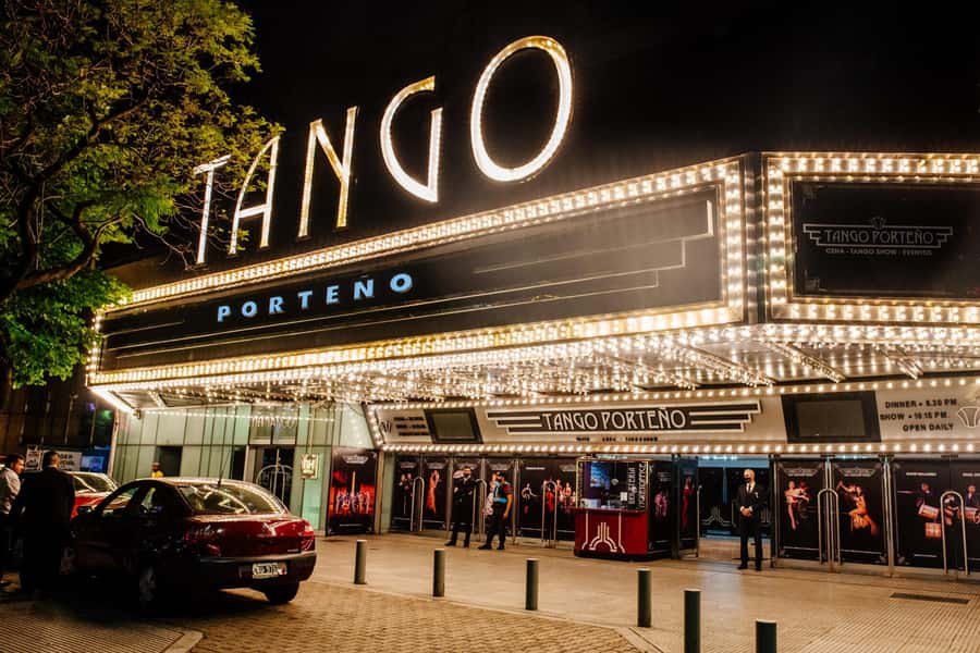 Tango Porteño: The Best Tango Night in Buenos Aires - Drinks and the alcohol question: unlimited with dinner, not with show only