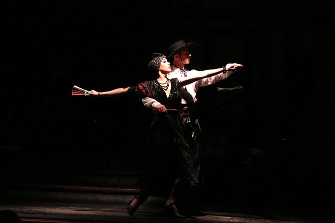 Tango Show and Dinner at: Aljibe Tango - Getting a Better View: Seating Changes Can Make the Night
