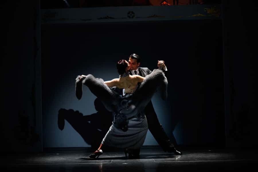 Tango Show at Café de los Angelitos - Why this tango show feels more like a living lesson